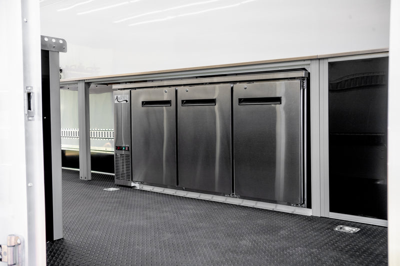 Load image into Gallery viewer, 24&#39; Custom Lateral Lining Trailer
