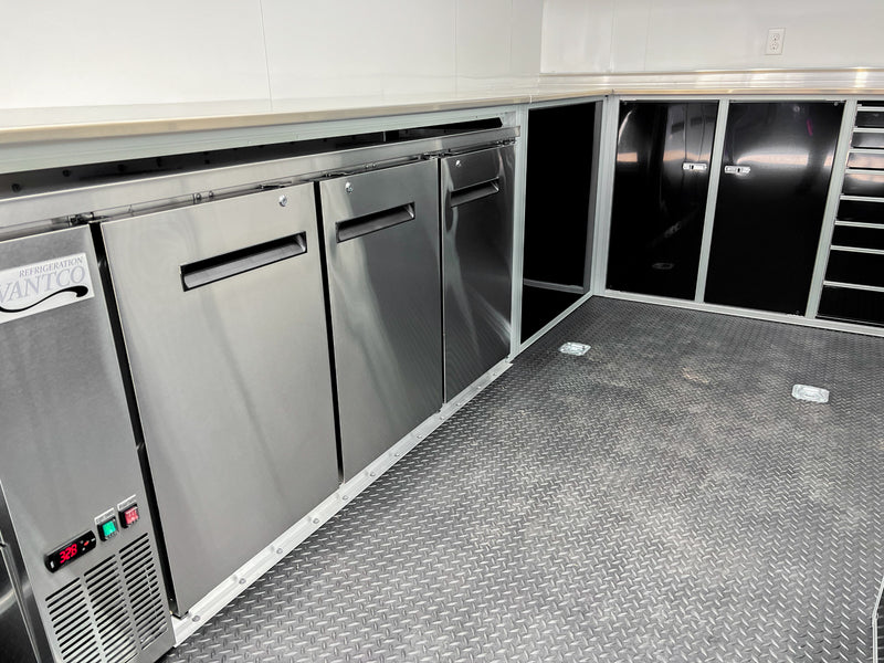 Load image into Gallery viewer, 24&#39; Custom Lateral Lining Trailer
